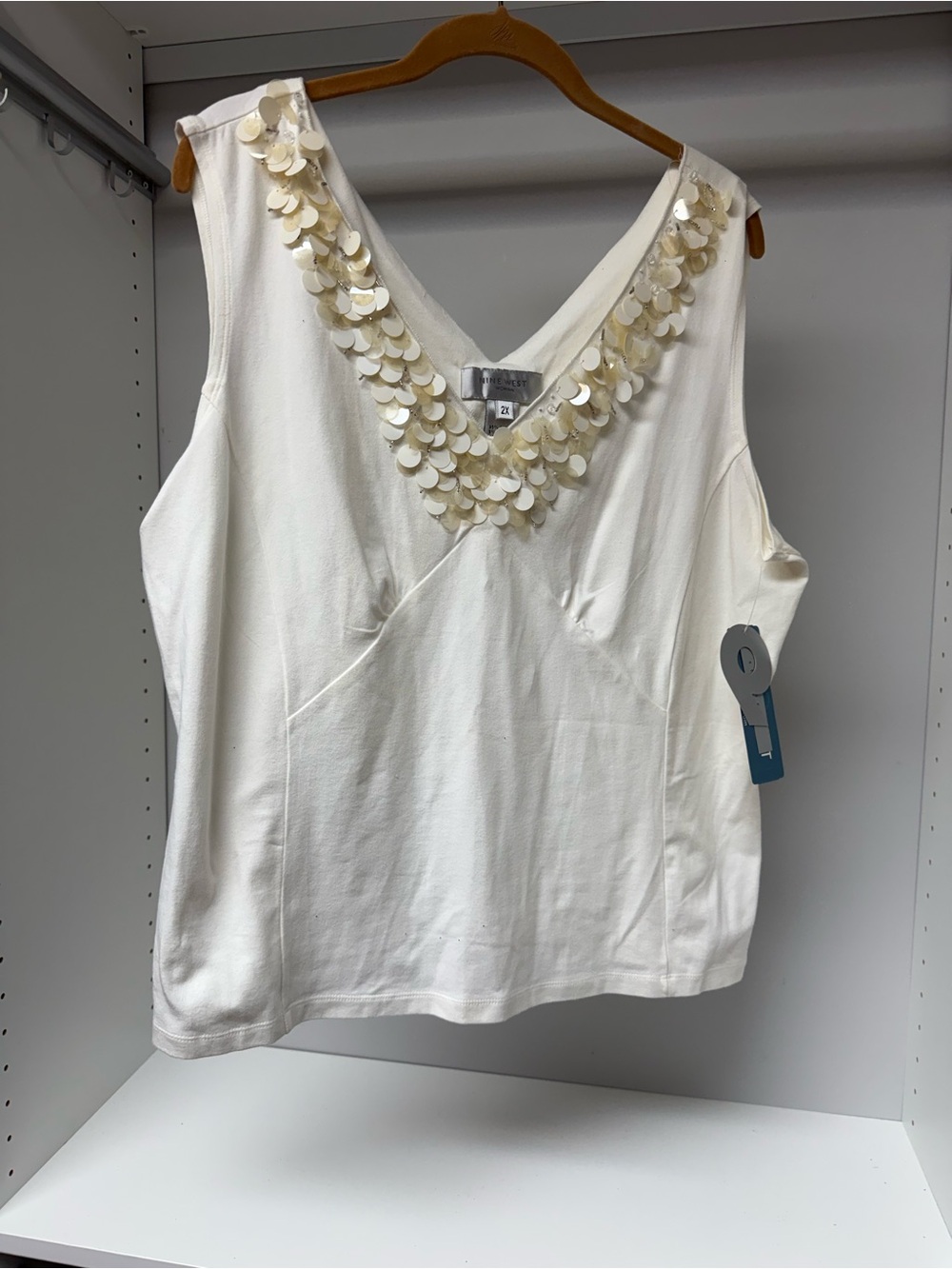 Women's Embellished V-Neck Tank Top - White